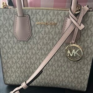 Michael Kors Mercer medium logo Pink and Gray crossbody